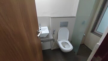 Bathroom in 5 BHK Apartment at Piramal Vaikunth, Balkum Pada – for Rent