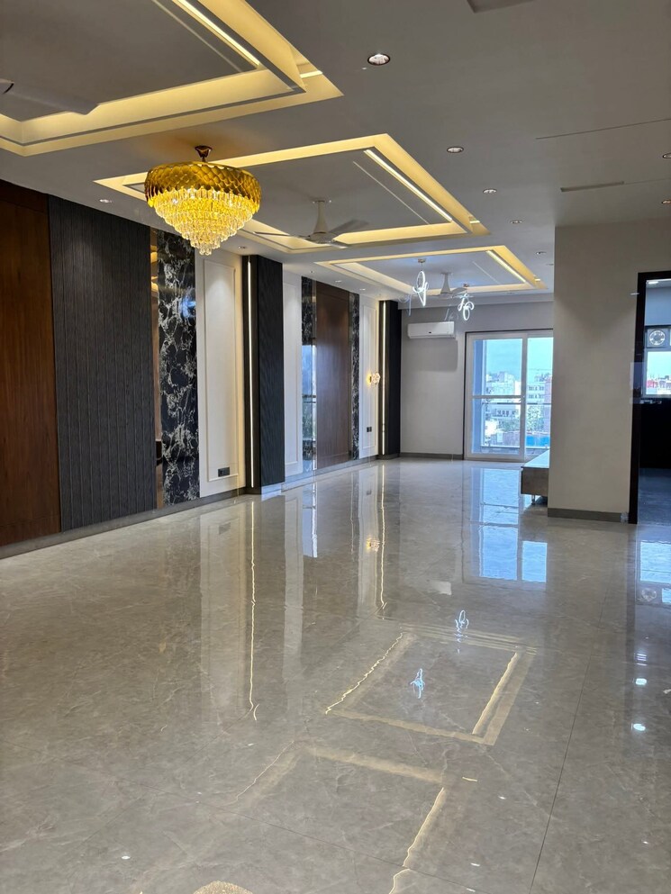 Room, sector 57 3 Bedroom 263 Sq.Yd. Builder Floor In Sector 57 Gurgaon 9202423