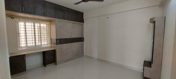 Room in 2 BHK Apartment at Jayani Paradise, Mahadevpura – for Rent