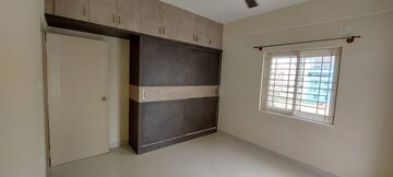 Room in 2 BHK Apartment at Jayani Paradise, Mahadevpura – for Rent