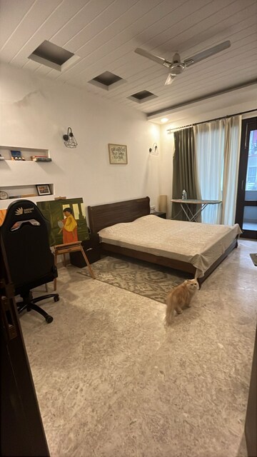 Team Area in 3 BHK Independent House at DLF City Phase IV, Dlf Phase iv – for Rent