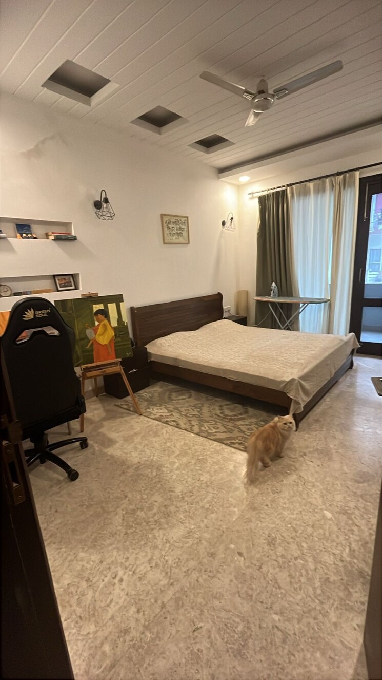 Team Area, dlf-city-phase-iv 3 Bedroom 360 Sq.Yd. Independent House In Dlf Phase iv Gurgaon 9202428