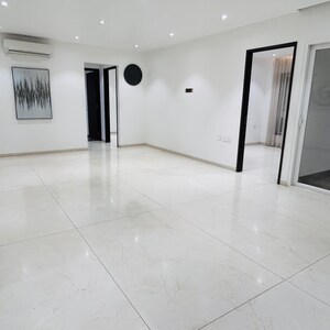 Room in 3 BHK Apartment at Primespace The Address, Vinayak Nagar – for Sale