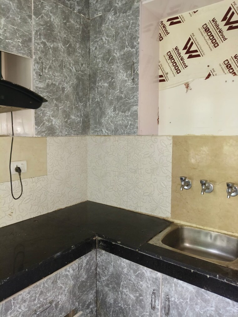 Kitchen, sukhdev vihar 3 Bedroom 1400 Sq.Ft. Builder Floor In Sukhdev Vihar Delhi 9202461