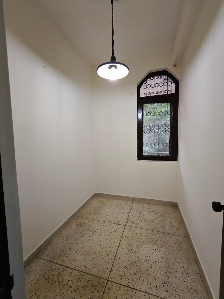 Room, ansal-sushant-apartments 3 Bedroom 215 Sq.Yd. Builder Floor In Sushant Lok I Gurgaon 9202460