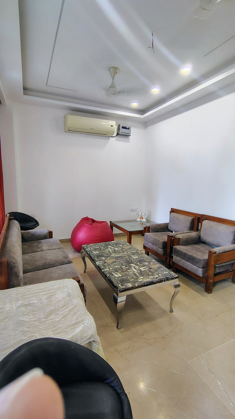 Living Room, sushant-lok-3 3 Bedroom 2700 Sq.Ft. Builder Floor In Sector 57 Gurgaon 9202473