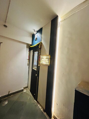 Furnished Amenities in 2 BHK Apartment at Seawoods – for Rent