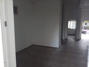 Room in 4 BHK Villa at Paramount Golfforeste Villas, Zeta I Greater Noida – for Sale