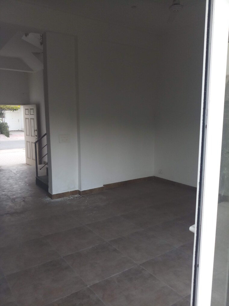 Room, paramount-golfforeste-villas 4 Bedroom 3008 Sq.Ft. Villa In Zeta I Greater Noida Greater Noida 9202570