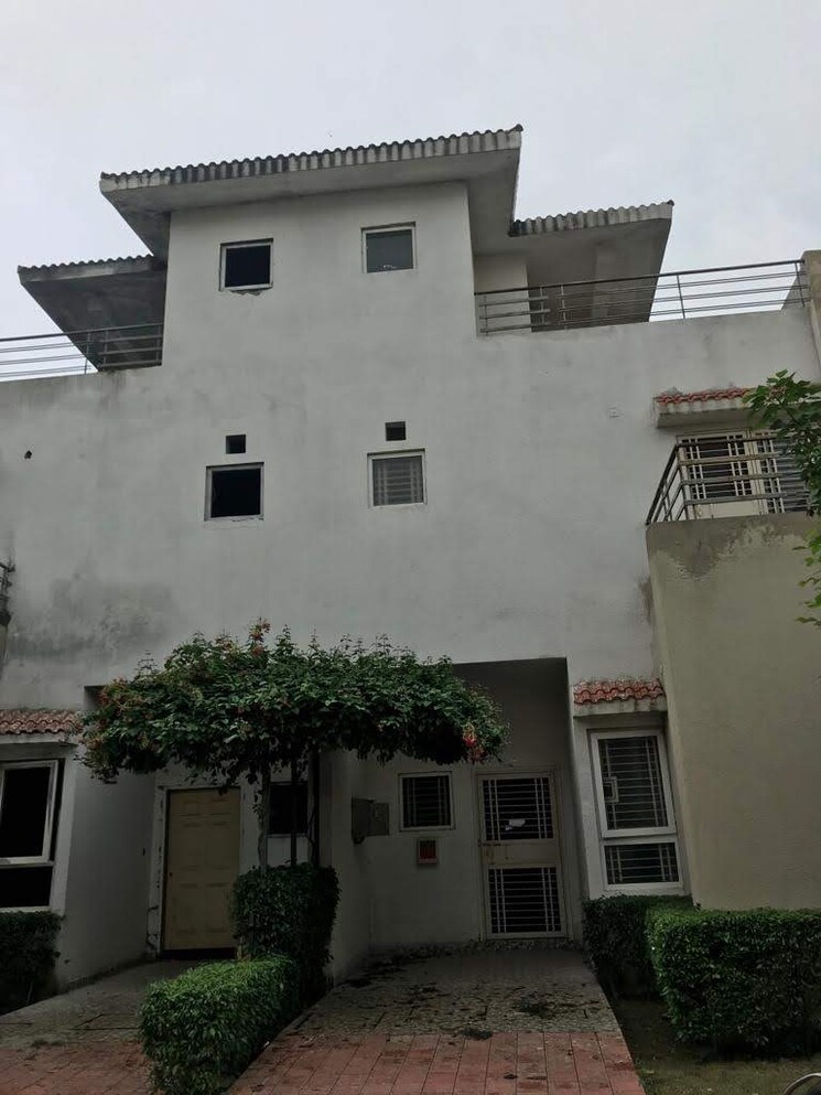 Exterior View, paramount-golfforeste-villas 3 Bedroom 2185 Sq.Ft. Villa In Zeta I Greater Noida Greater Noida 9202589