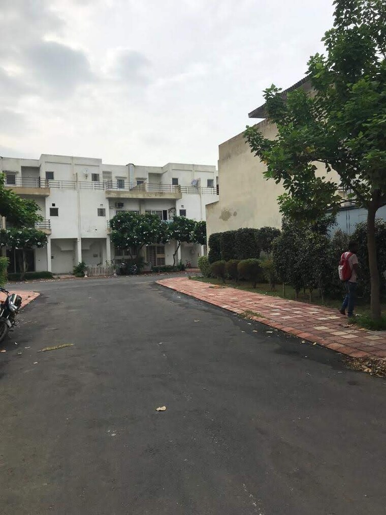 Exterior View, paramount-golfforeste-villas 3 Bedroom 2185 Sq.Ft. Villa In Zeta I Greater Noida Greater Noida 9202589