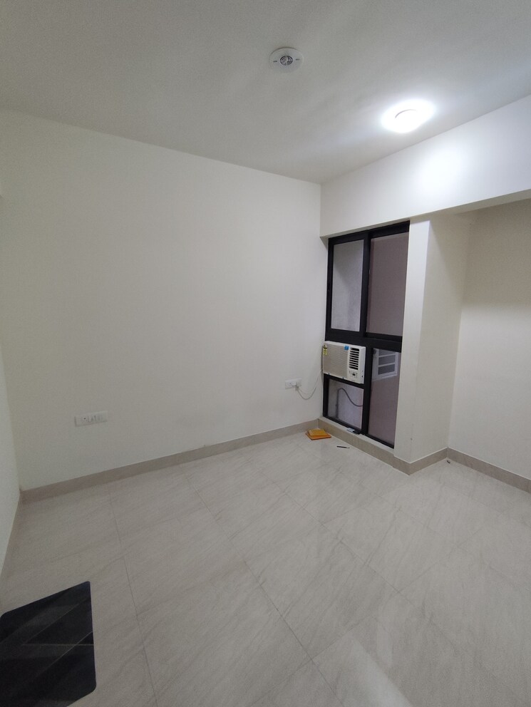 Room, lodha-crown-quality-homes 2 Bedroom 502 Sq.Ft. Apartment In Majiwada Thane 9202586