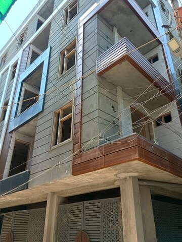3 BHK Builder Floor – Exterior View View at Palam Extension - for Sale