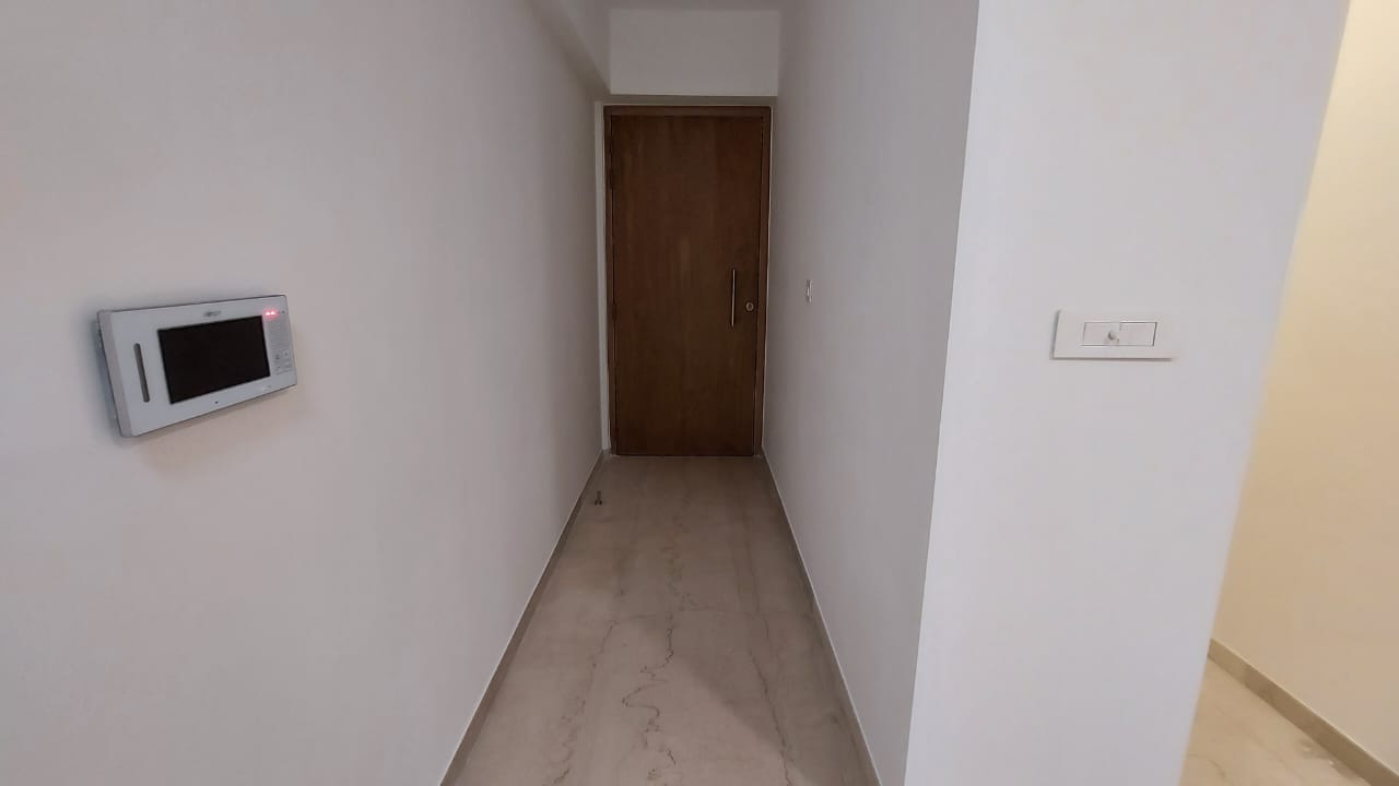 2 BHK + Pooja Room,Extra Room Apartment For Rent in Lodha Eternis