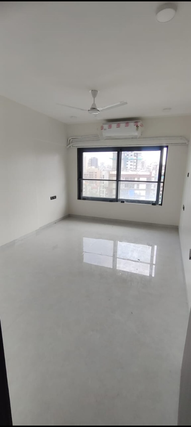 Room, zindagi-chs 3 Bedroom 1280 Sq.Ft. Apartment In Khar West Mumbai 9202608