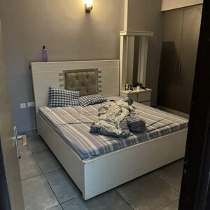 2 BHK Apartment For Rent in The Advantage Raheja Windermere, Mhada Colony