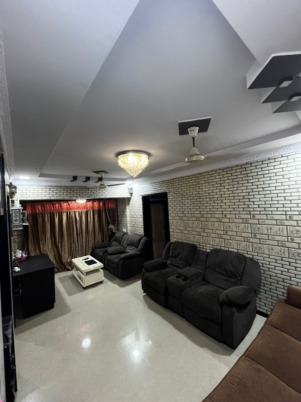 2 BHK Apartment For Sale in Mahadev Plaza