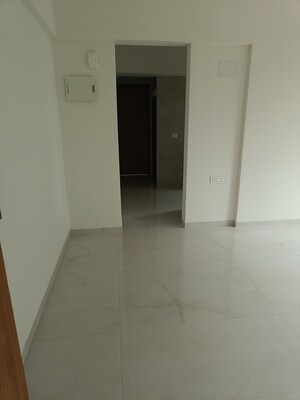 Room in 1 BHK Apartment at Nilayam CHS, Kandivali West – for Sale