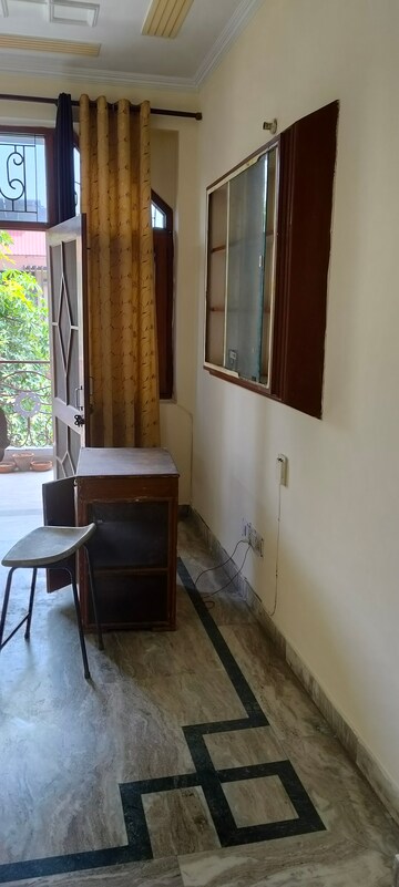 Living Room in 2 BHK Independent House at RWA Apartments Sector 27, Sector 27 – for Rent