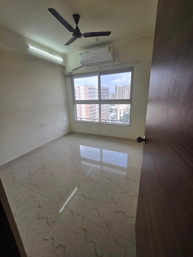 Room, jp-eminence 2 Bedroom 777 Sq.Ft. Apartment In Andheri West Mumbai 9202662