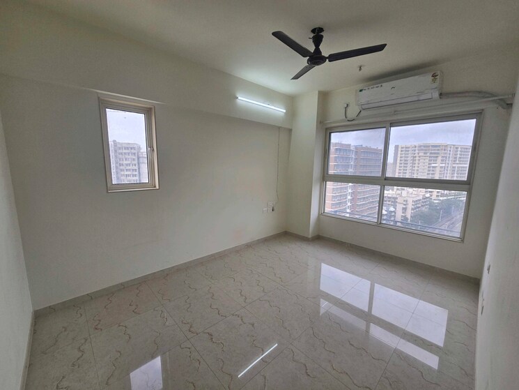 Room, jp-eminence 2 Bedroom 777 Sq.Ft. Apartment In Andheri West Mumbai 9202662