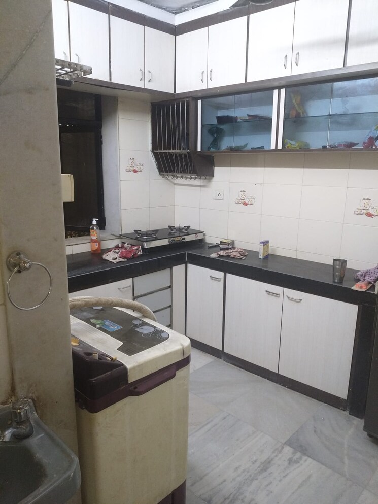 Kitchen, mig-colony 2 Bedroom 800 Sq.Ft. Apartment In Worli Mumbai 9202665