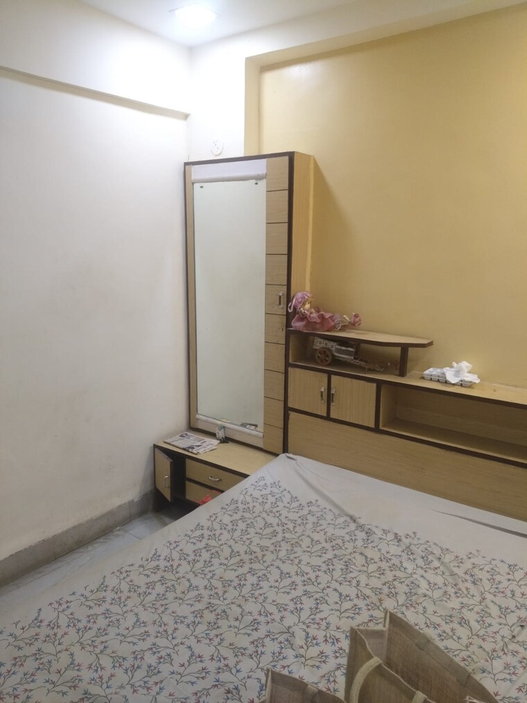 Bedroom, mig-colony 2 Bedroom 800 Sq.Ft. Apartment In Worli Mumbai 9202665