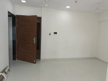 Room in 2 BHK Apartment at Keytech Jiten CHS, Andheri West – for Rent