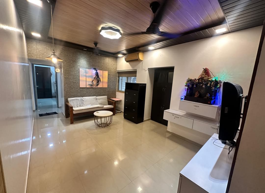 1 BHK + Extra Room Apartment For Rent in Casa RioGold