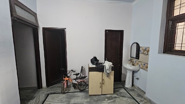 Living Room in 2 BHK Builder Floor at Ansal Palam Triangle, Palam Vihar Extension – for Rent