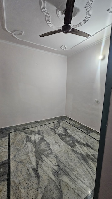 Room in 2 BHK Builder Floor at Ansal Palam Triangle, Palam Vihar Extension – for Rent