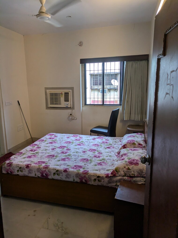 Bedroom, oshiwara-mhada 2 Bedroom 1100 Sq.Ft. Apartment In Andheri West Mumbai 9202698