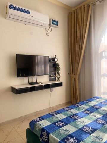 Furnished Amenities in 1 BHK Apartment at Pakhowal Road – for Rent