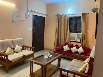 Living Room in 3 BHK Builder Floor at Gomti Nagar – for Rent
