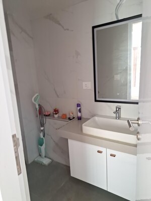 Furnished Amenities in 2 BHK Apartment at Hubtown The Premiere, Andheri West – for Rent