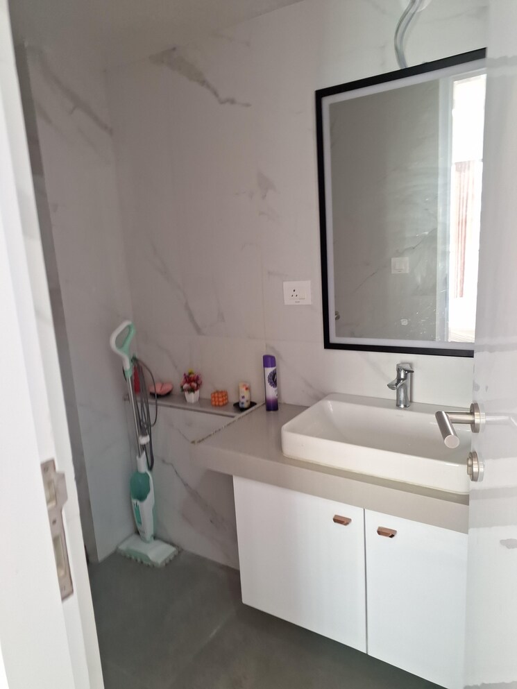 undefined, hubtown-the-premiere 2 Bedroom 901 Sq.Ft. Apartment In Andheri West Mumbai 9202760