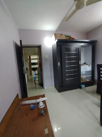 Furnished Amenities in 3 BHK Apartment at Woodland Apartments, Kothrud – for Rent
