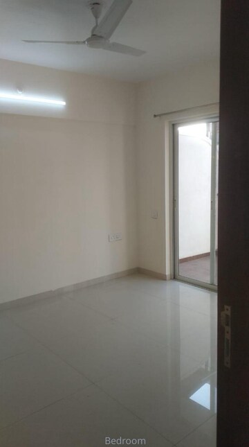 Room in 3 BHK Apartment at Rahul Arcus, Baner – for Rent