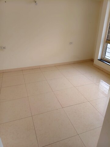 Room in 2 BHK Apartment at Woodland Apartments, Kothrud – for Rent