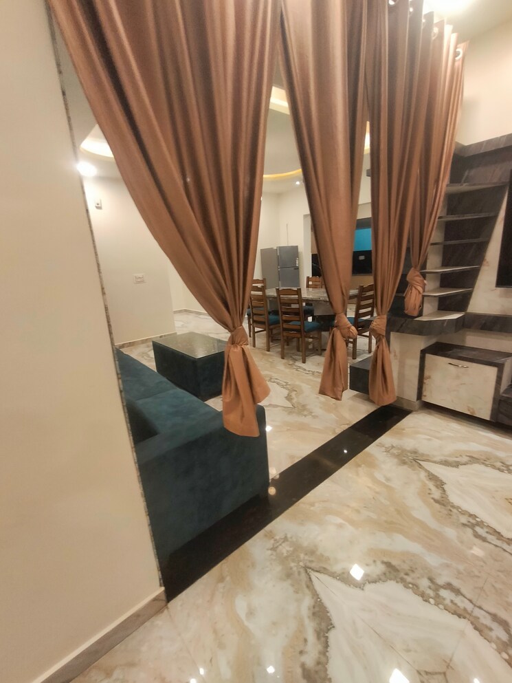 undefined, gomti nagar 3 Bedroom 1750 Sq.Ft. Apartment In Gomti Nagar Lucknow 9202803