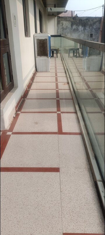 Balcony in 1.5 BHK Builder Floor at Mayur Vihar Phase 1 – for Rent