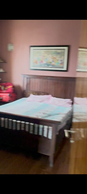 Bedroom in 3 BHK Apartment at Lodha Grandeur, Prabhadevi – for Rent