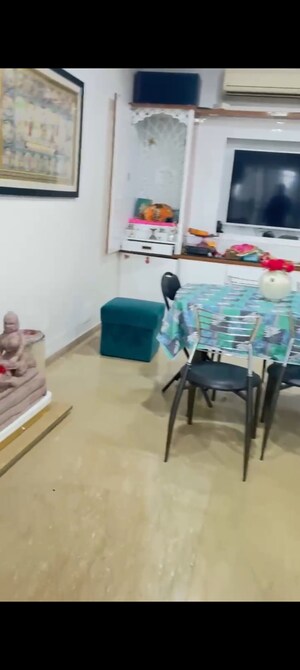 Team Area in 3 BHK Apartment at Lodha Grandeur, Prabhadevi – for Rent