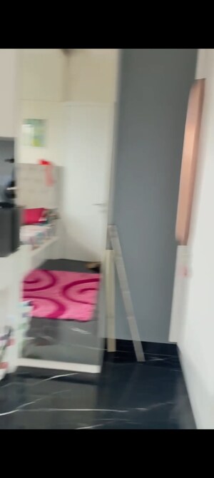 Staircase in 3 BHK Apartment at Lodha Grandeur, Prabhadevi – for Rent