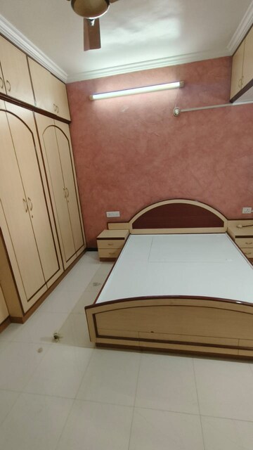 1 BHK Apartment For Rent in Swapna Shilp, Kothrud
