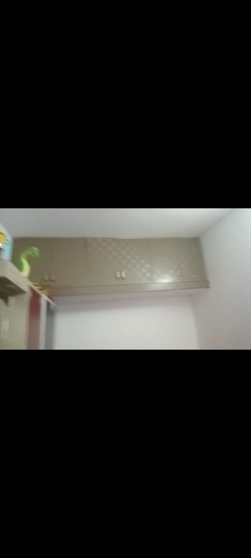 Furnished Amenities in 2.5 BHK Independent House at Gomti Nagar – for Rent