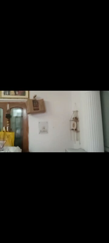 Floor Plan in 2.5 BHK Independent House at Gomti Nagar – for Rent