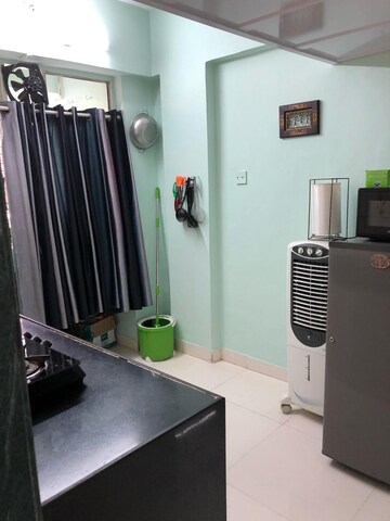 Team Area in 1 BHK Apartment at Neelganga Apartment, Lower Parel – for Rent