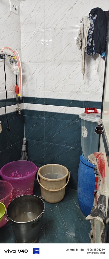 Bathroom in 1 BHK Apartment at Chembur – for Rent