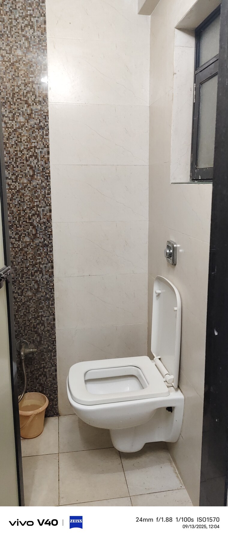 Bathroom, chembur 1 Bedroom 270 Sq.Ft. Apartment In Chembur Mumbai 9202867